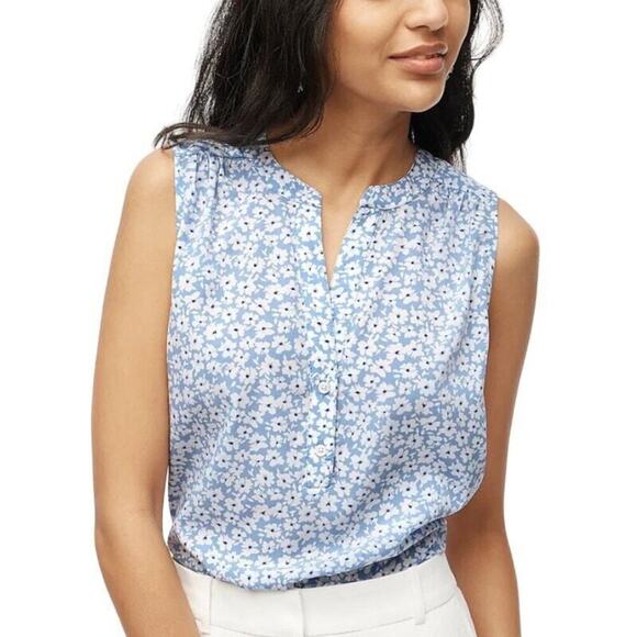 J. Crew Factory Popover Placket Blouse in Blue‎ and White Floral Size S NWT - Picture 1 of 10